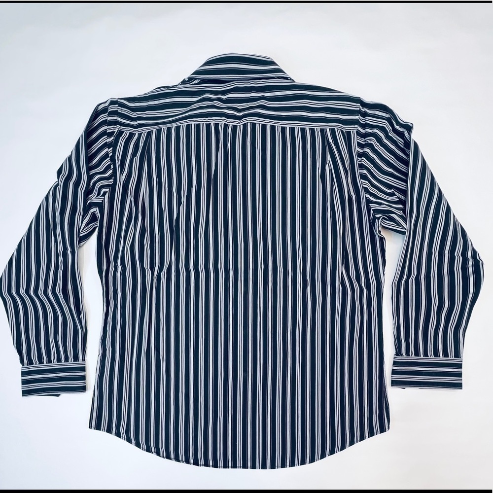 Apt 9 Size L Casual Button Down - image 3